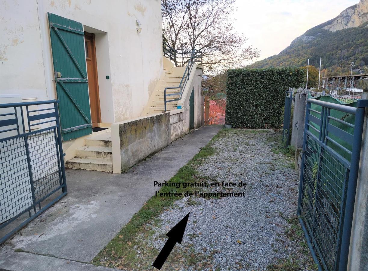 Le Manet - Appartement Proche Centre Ville - Parking Gratuit Bonneville Zewnętrze zdjęcie